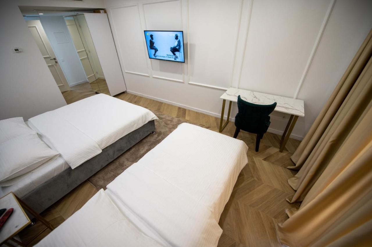 Hotel In Жепче Экстерьер фото